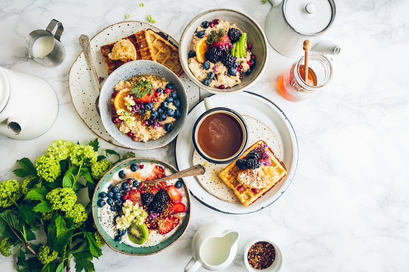 Greek Yogurt Parfait with Berries